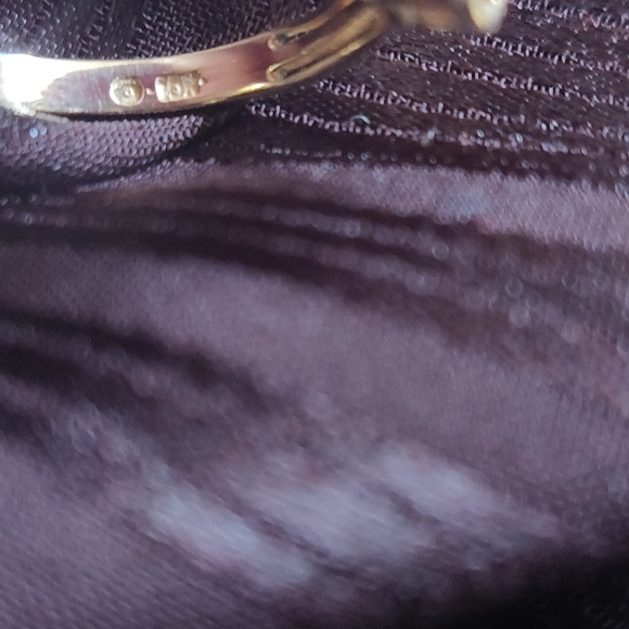 10k solid gold ring - Picture 4 of 7